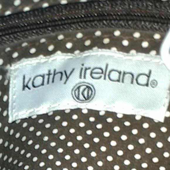 Kathy Ireland straw tote with brown leather trim - Picture 2 of 6